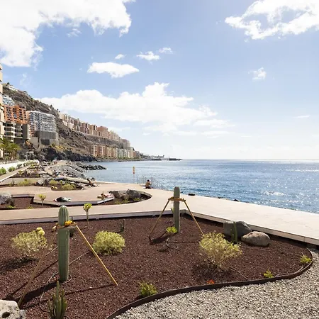 Home2book Breathtaking Atlantic Views Apartament