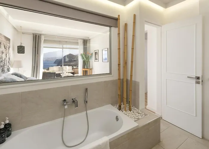 Home2book Breathtaking Atlantic Views Appartamento *